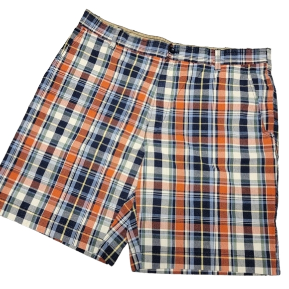 Arrow Other - Plaid  Golf - Country Club Shorts - Size 36 - NWT - 4th of July
